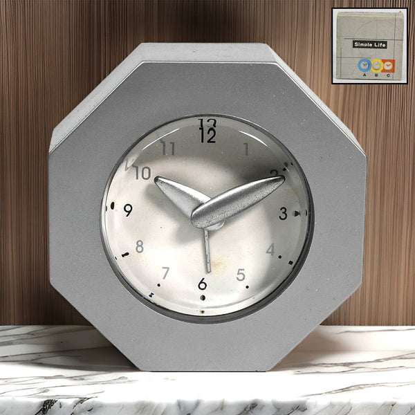 Desk Clock with Alarm Function - TezCart