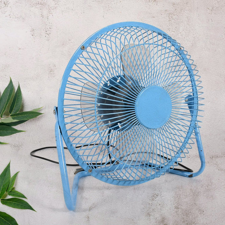 Big USB Table Desk Personal Metal Electronic Fan, Compatible with Computers, Laptops, Student Dormitory, Suitable For Office, School Use (1 Pc) Your Brand