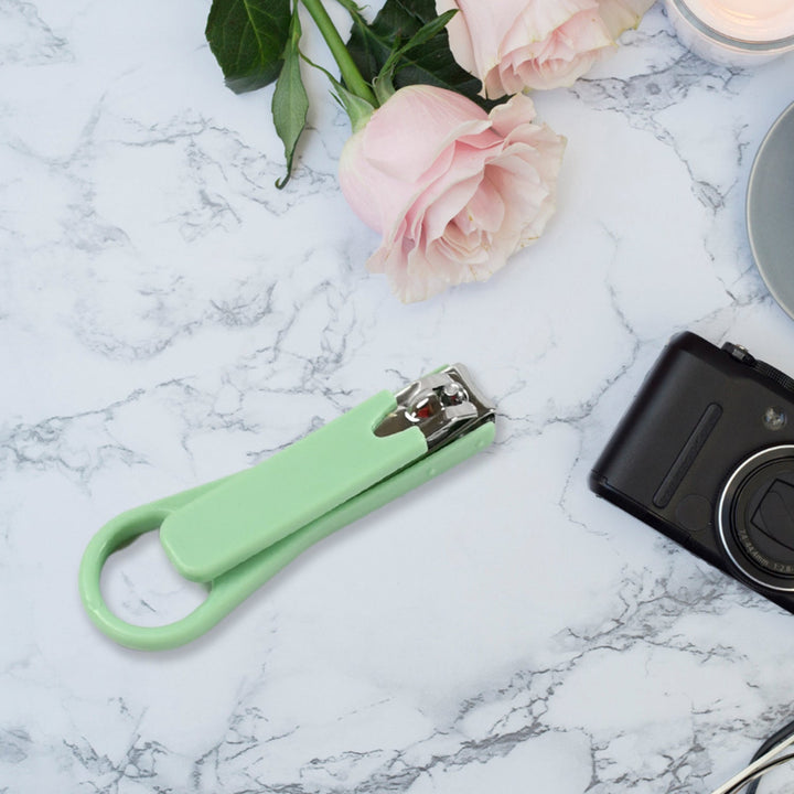 Nail Clippers Adult Nail Clippers Plastic/Hardware Green Nail Clippers Your Brand
