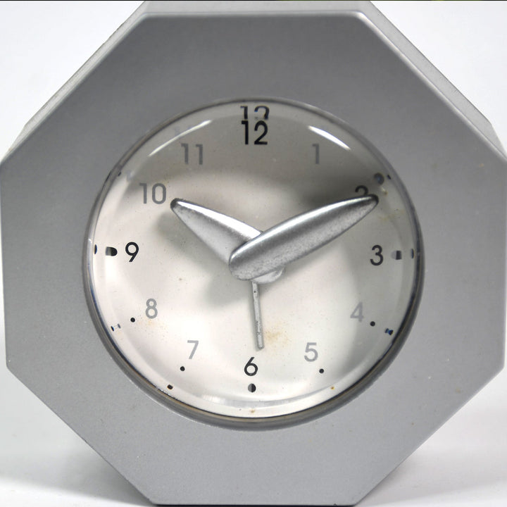 Desk Clock with Alarm Function - TezCart