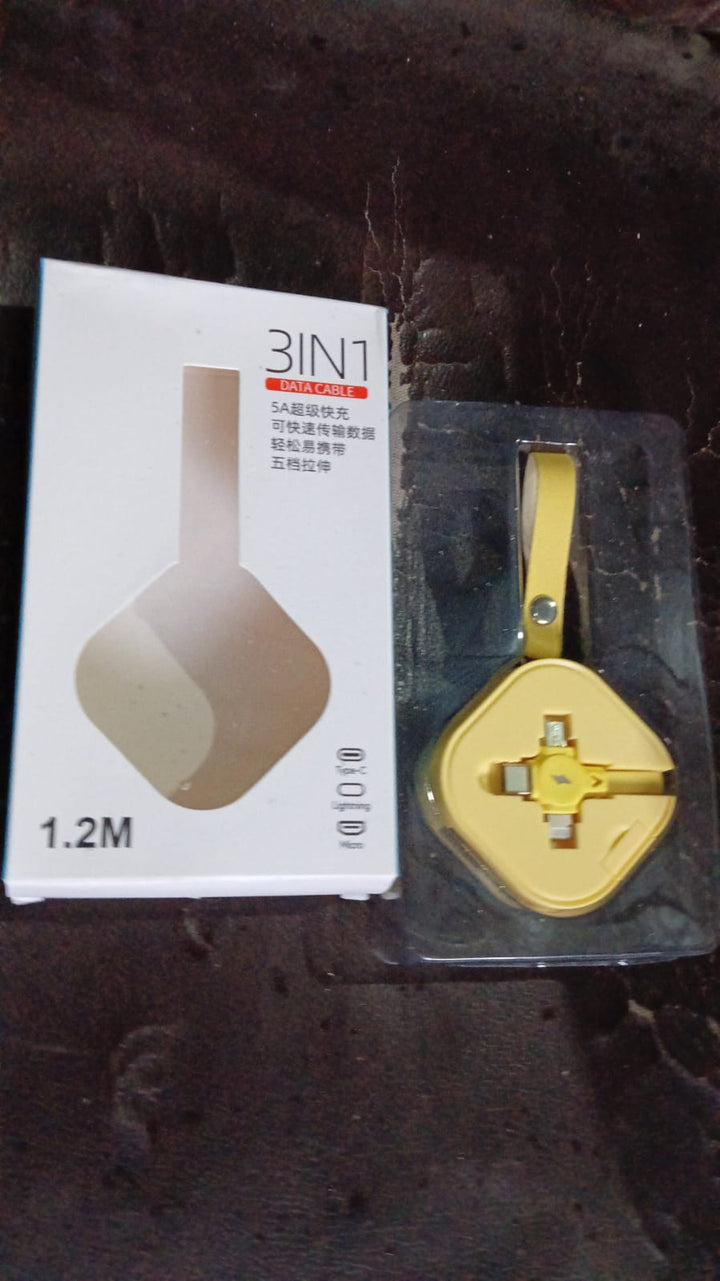 3 in 1 Charger Cable, Retractable Type, Compatible with Smartphones (1 Pc) Your Brand