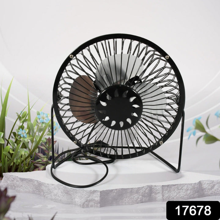 USB Table Desk Personal Metal Electronic Fan, Compatible with Computers, Laptops, Student Dormitory, Suitable For Office, School Use (1 Pc) Your Brand