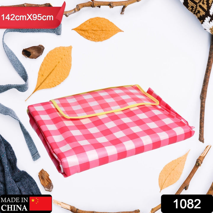 Picnic Blanket Beach Mat Waterproof Blanket Foldable Picnic, Beach, Camping Your Brand