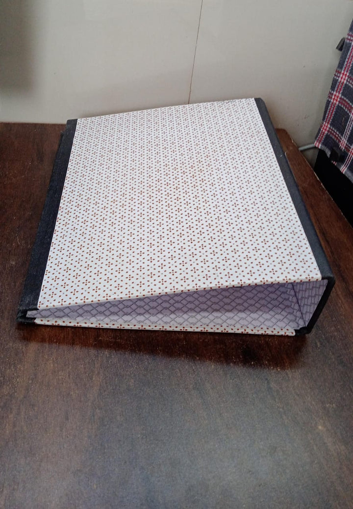 Button Clip Box File Paper Holder Organizer, School Office Home For Documents (35×28 Cm / 1 Pc / MOQ :- 4 pc Your Brand