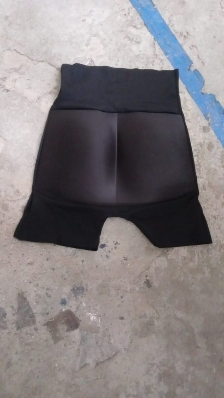 Women's Butt Lifter Padded Underwear, Hip Pads Body Shaper Control Knickers Hip Pad (1 Pc / Large) Your Brand