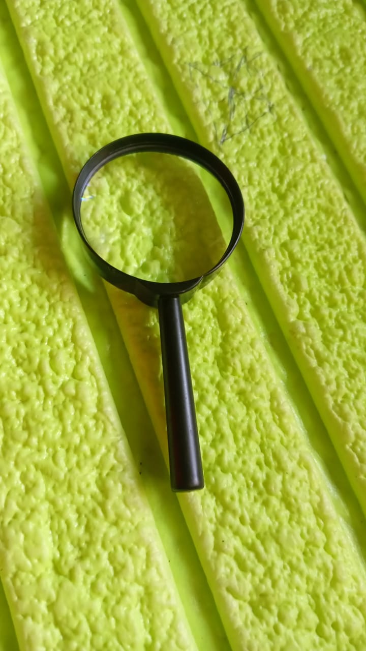 Magnifying glass Lens - reading aid made of glass - real glass magnifying glass that can be used on both sides - glass breakage-proof magnifying glass, Protect Eyes, 50 mm Your Brand
