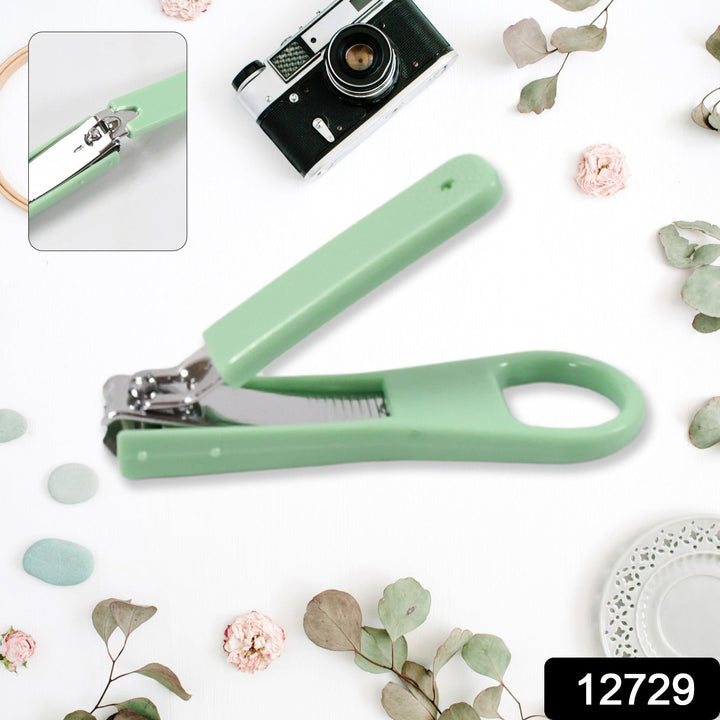 Nail Clippers Adult Nail Clippers Plastic/Hardware Green Nail Clippers Your Brand