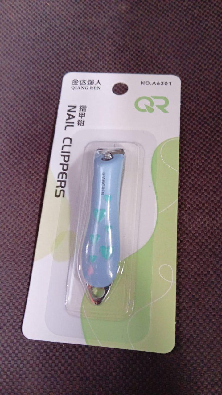Cute Nail Clipper with Nail Catcher, Nail File - Stainless Steel (1 Pc) - TezCart