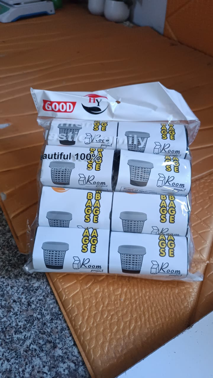 Disposable Eco-Friendly Garbage / Trash Bag (8 pcs Set) your brand