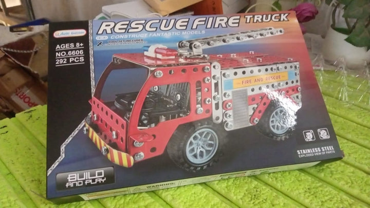 Metal DIY Fire Truck Building Blocks for Kids (Fire Truck / 292pcs of truck tool / 1 Set) - TezCart